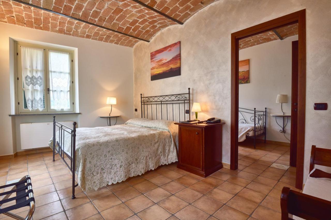 Agriturismo Podere La Piazza Costigliole d'Asti Luaran gambar