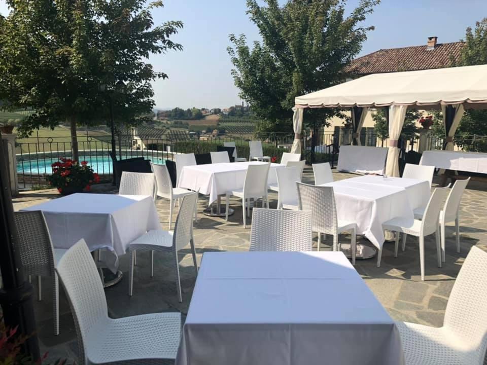Agriturismo Podere La Piazza Costigliole d'Asti Luaran gambar