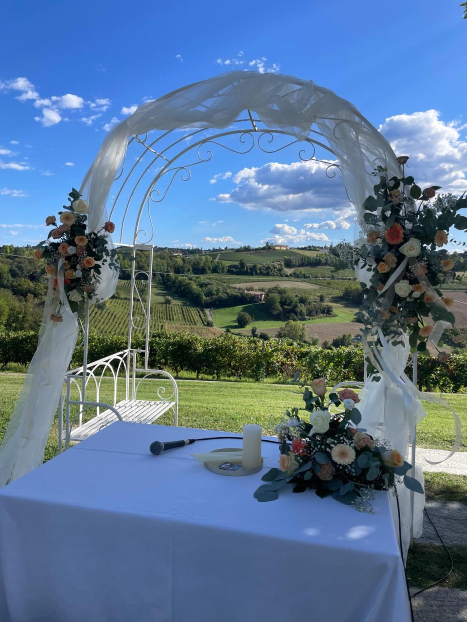 Agriturismo Podere La Piazza Costigliole d'Asti Luaran gambar