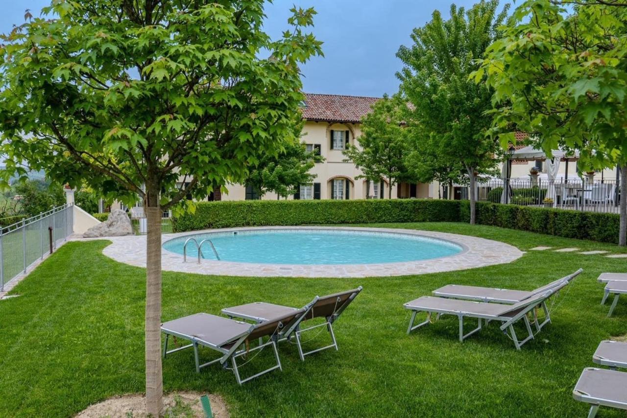 Agriturismo Podere La Piazza Costigliole d'Asti Luaran gambar