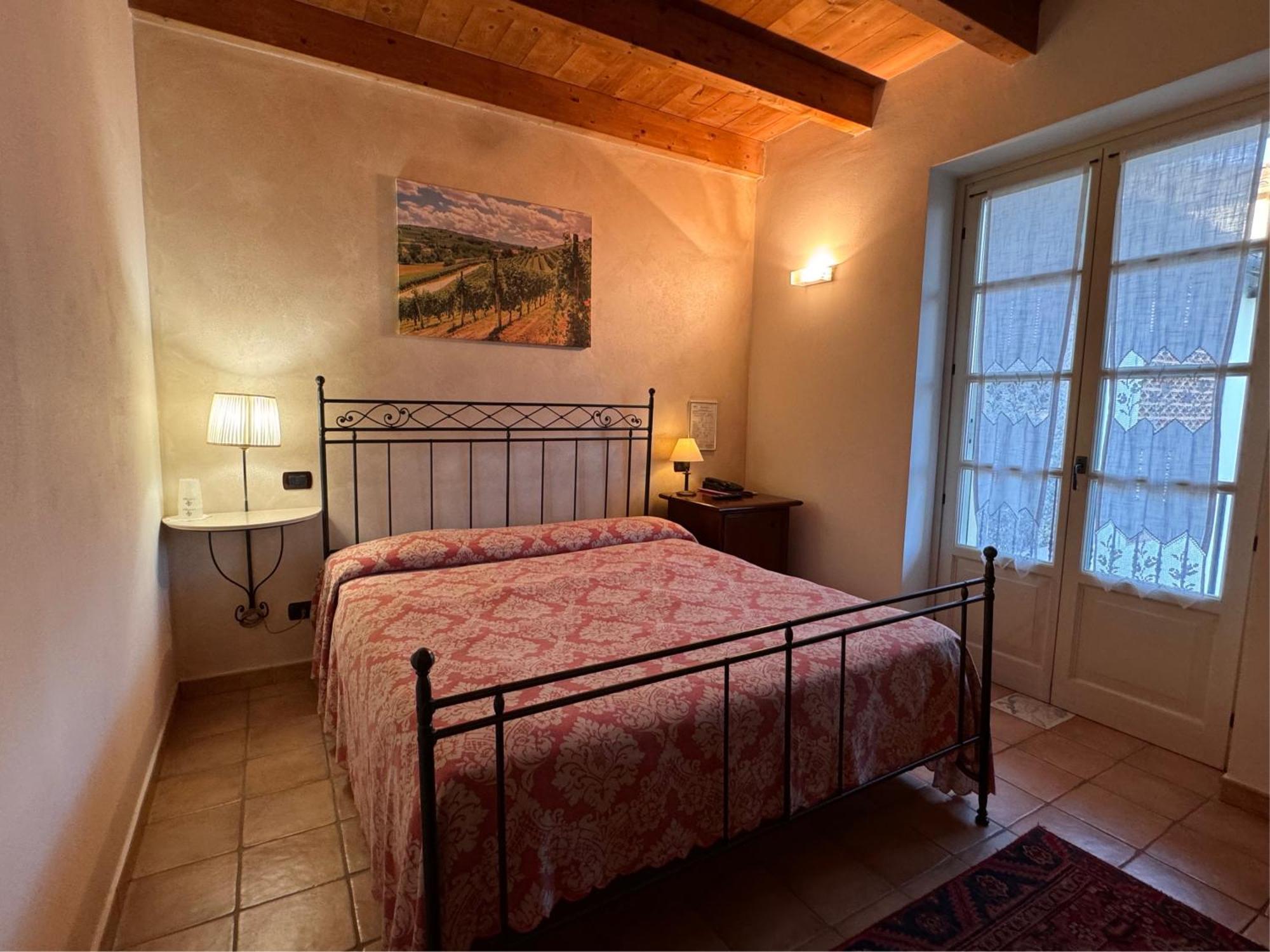 Agriturismo Podere La Piazza Costigliole d'Asti Luaran gambar