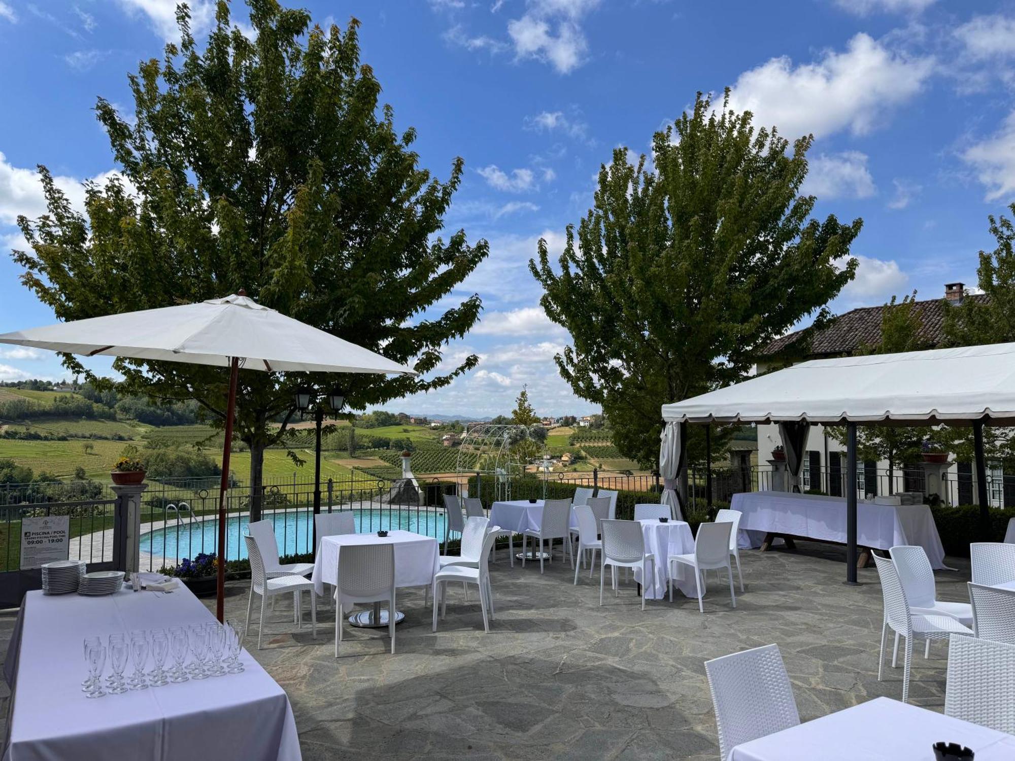 Agriturismo Podere La Piazza Costigliole d'Asti Luaran gambar