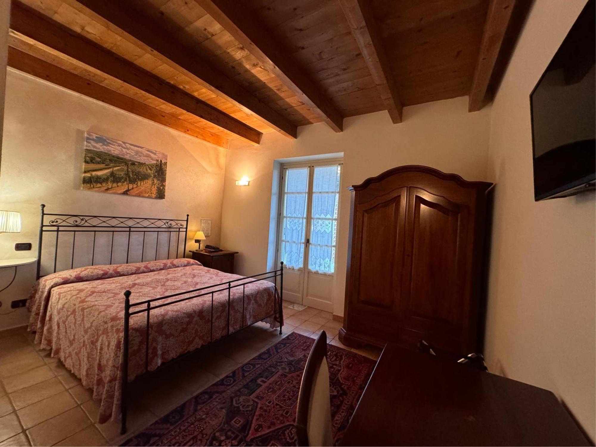 Agriturismo Podere La Piazza Costigliole d'Asti Luaran gambar