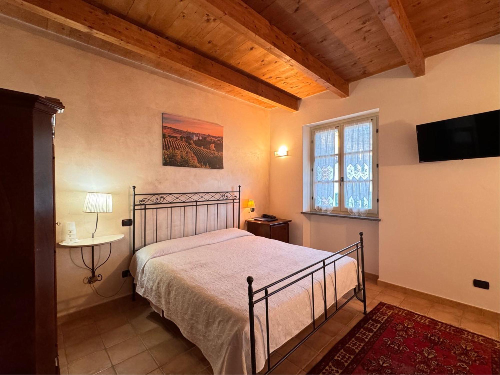 Agriturismo Podere La Piazza Costigliole d'Asti Luaran gambar