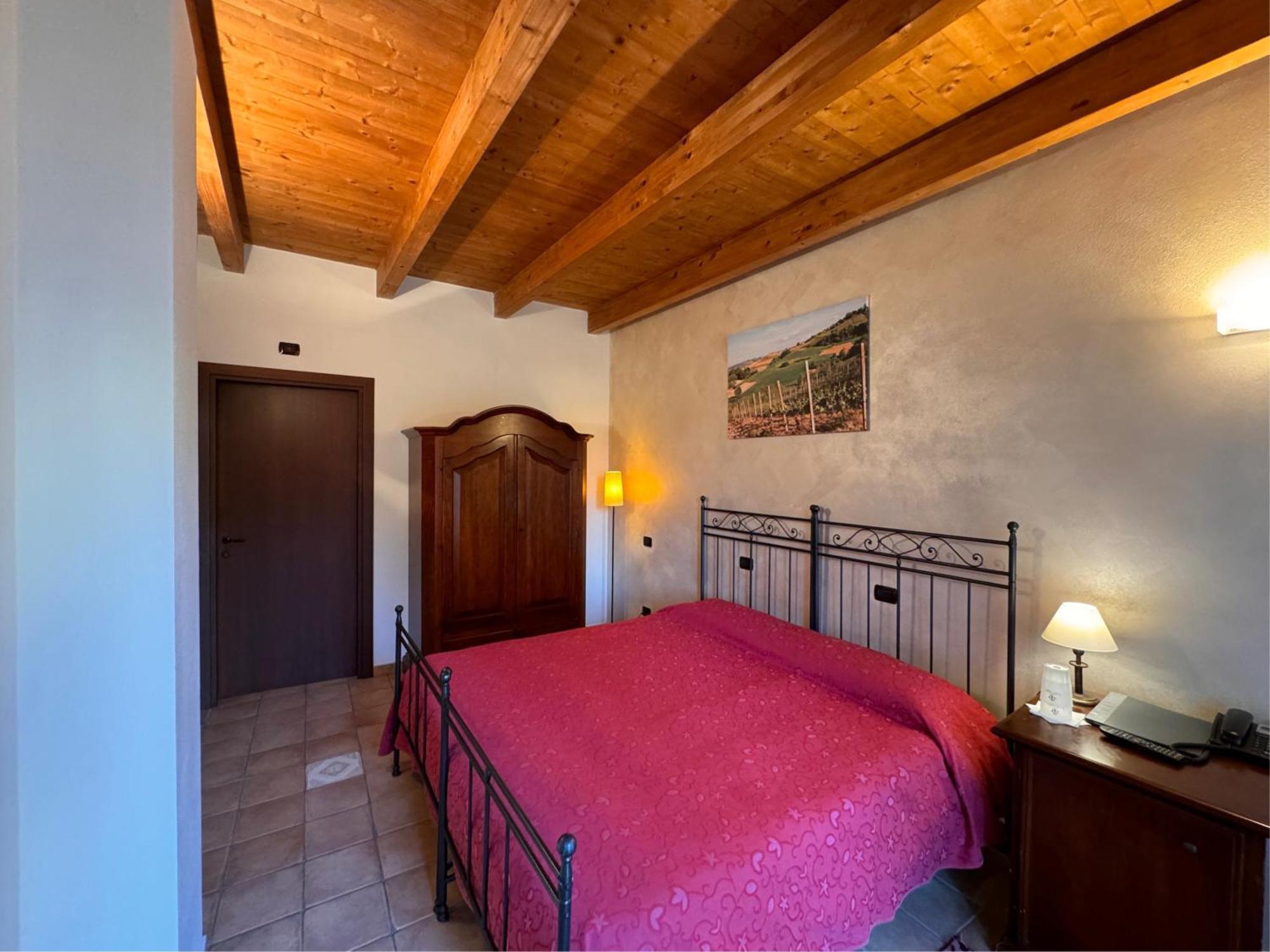 Agriturismo Podere La Piazza Costigliole d'Asti Luaran gambar