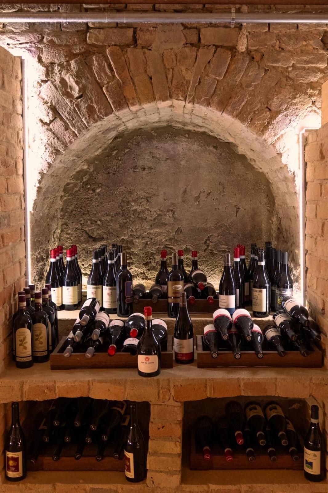 Agriturismo Podere La Piazza Costigliole d'Asti Luaran gambar